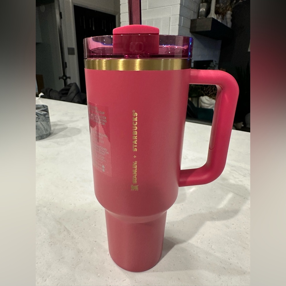 Starbucks X Stanley